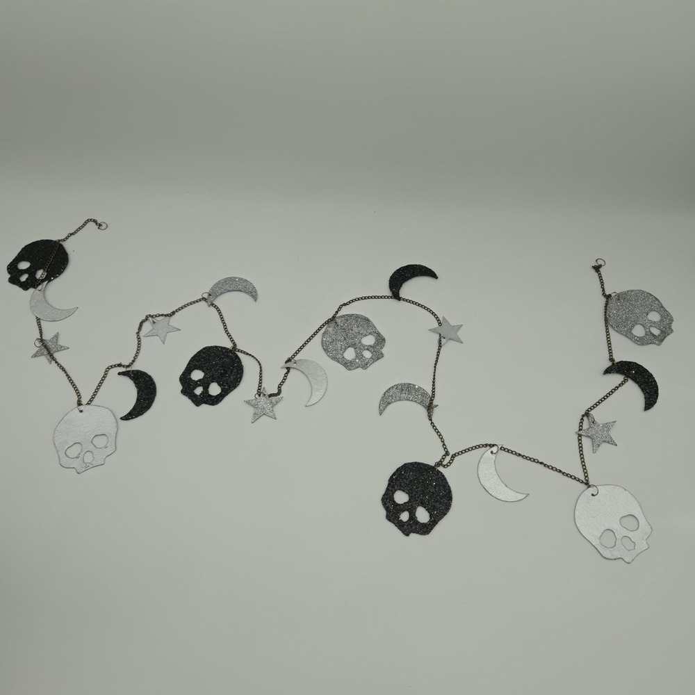 Vintage Bethany Lowe Halloween Silhouette Moon, Star, Skull n Metal Garland 60"
